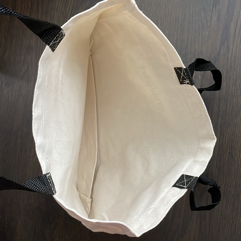 San Francisco Public Library 2025 Read Tote Bag, New - Picture 4 of 6